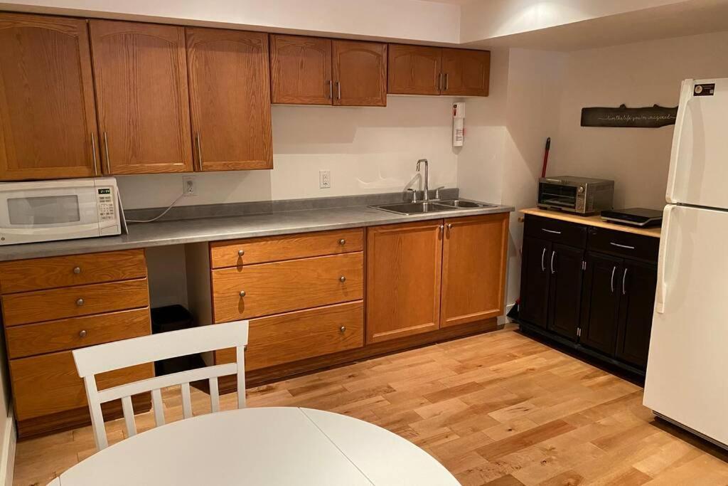 Hideaway On Quartz - 1Bed 1Bath Suite Golden Exterior photo